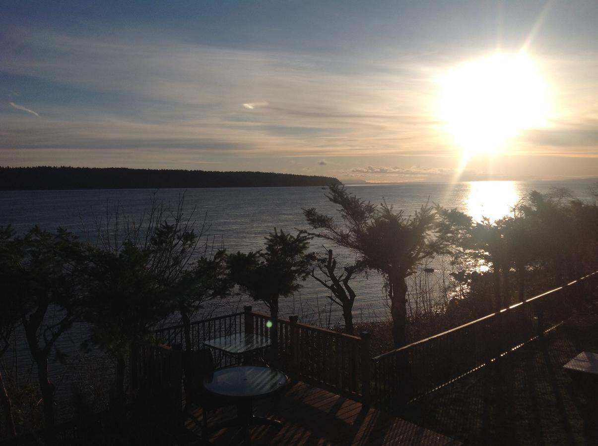 Above Tide Motel Campbell River Buitenkant foto