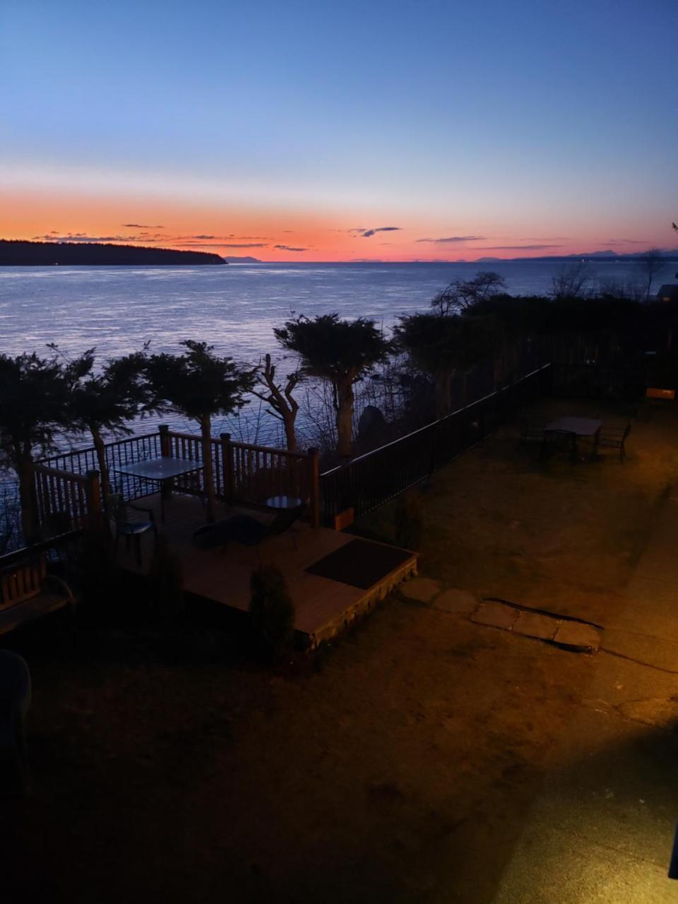 Above Tide Motel Campbell River Buitenkant foto
